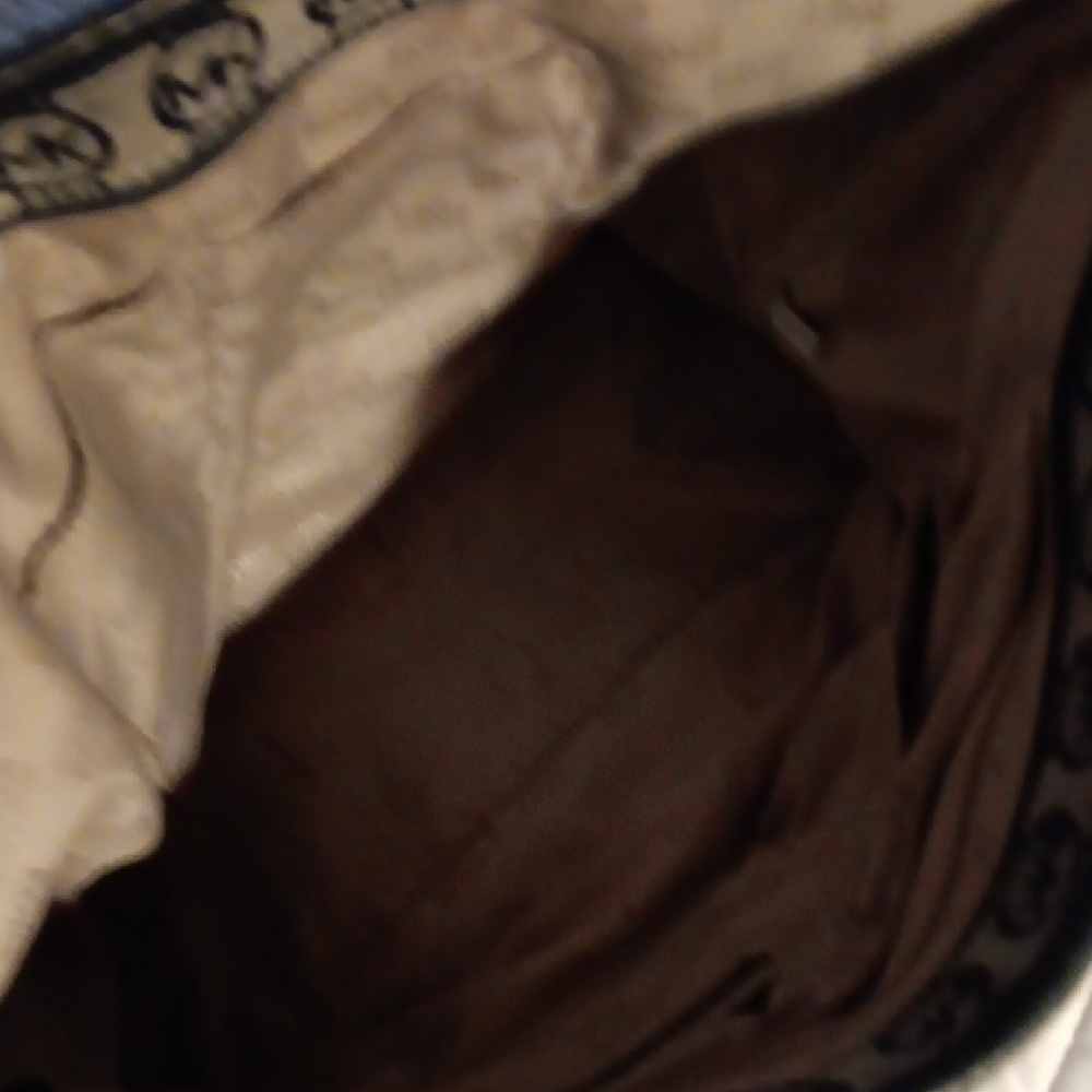 Michael Kors Navy and Cream Monogram Handbag - Picture 5 of 10